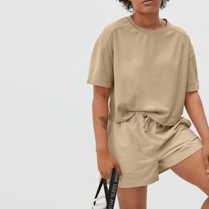 Everlane The Perform Tee *NEW*